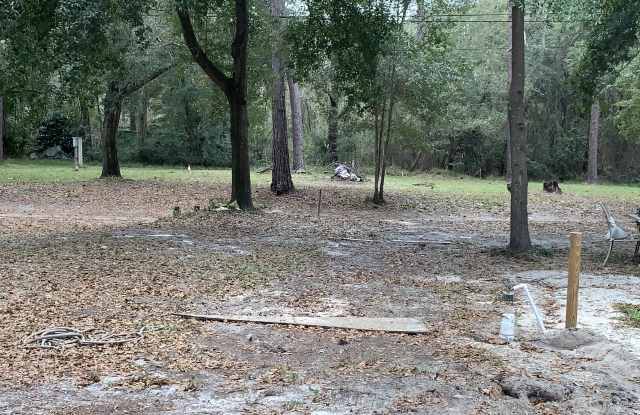 1835 FAYE RD - 1835 Faye Road, Jacksonville, FL 32218