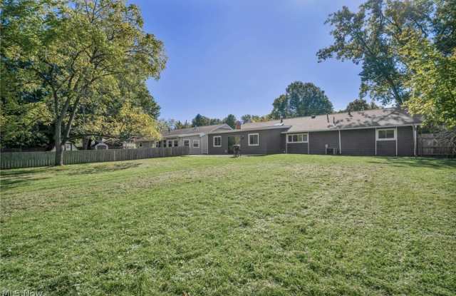 20368 WESTWOOD DRIVE Gallery 4