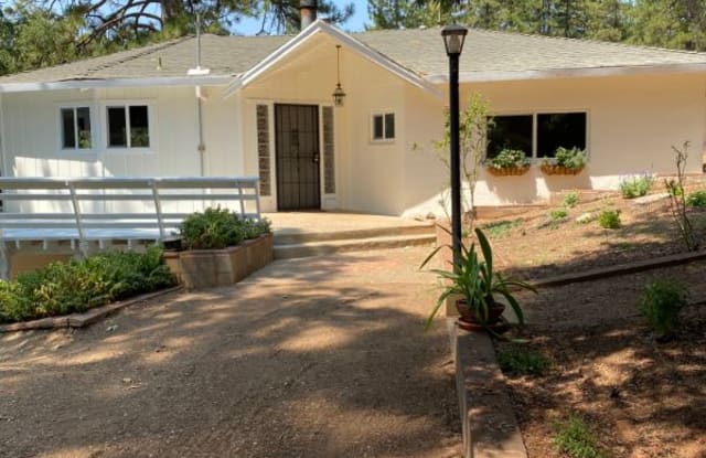 18850 Hwy 88 - 18850 California Highway 88, Pine Grove, CA 95665
