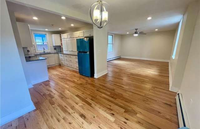 108 Spruce Street photos photos
