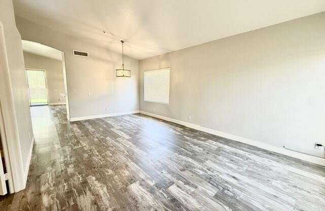 9256 E BLANCHE Drive Gallery 3