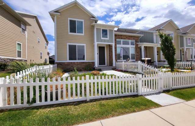 Pet Friendly Gorgeous Row End Townhome w 2 car attached garage! - 13182 Whaddon Court, Herriman, UT 84096 Pet Friendly Gorgeous Row End Townhome w 2 car attached garage! - 13182 Whaddon Court, Herriman, UT 84096