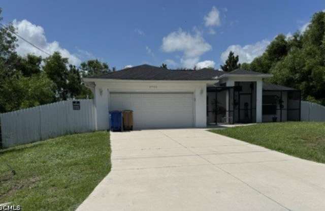 2703 11th Street W Gallery 1