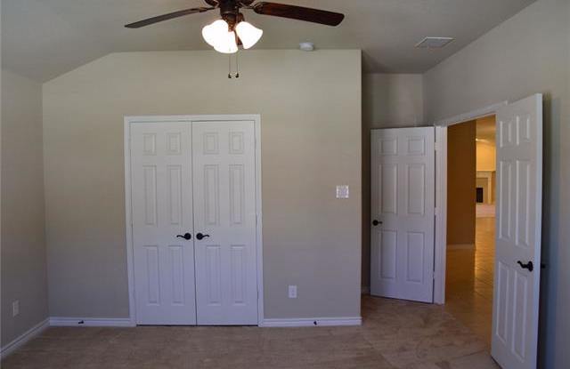 1912 Megan Creek Drive Gallery 4