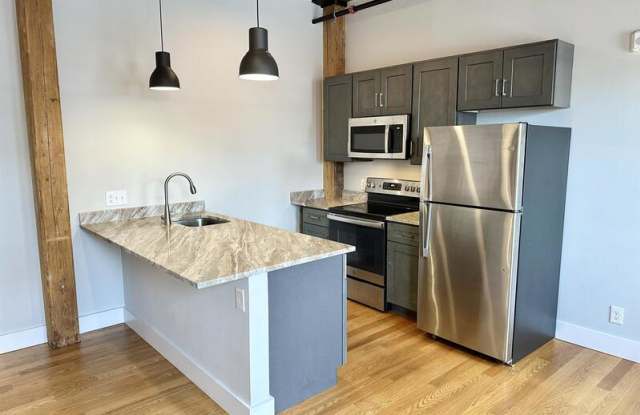 128 Chandler Street - Unit 306 Gallery 4