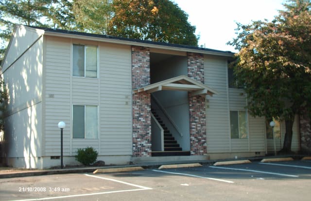 1017 Hermitage Way S #19 Gallery 2