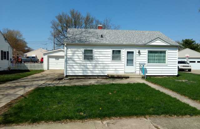 3 Bedroom 1 Bathroom House photos photos