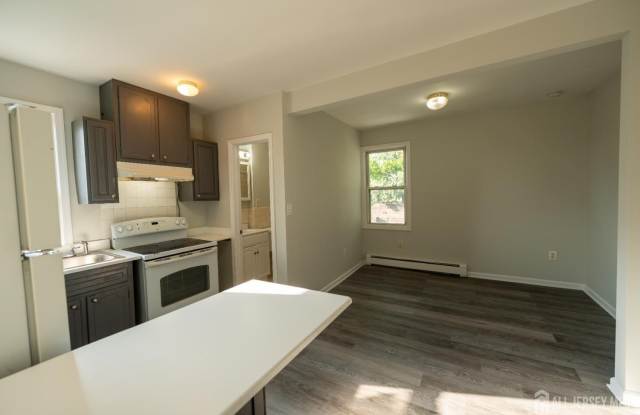 337 convery Boulevard Gallery 4