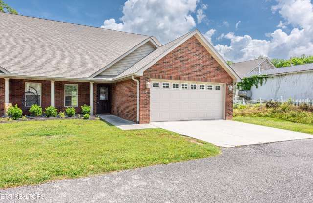 206 Janet Lane - 206 Janet Lane, Maryville, TN 37804 206 Janet Lane - 206 Janet Lane, Maryville, TN 37804