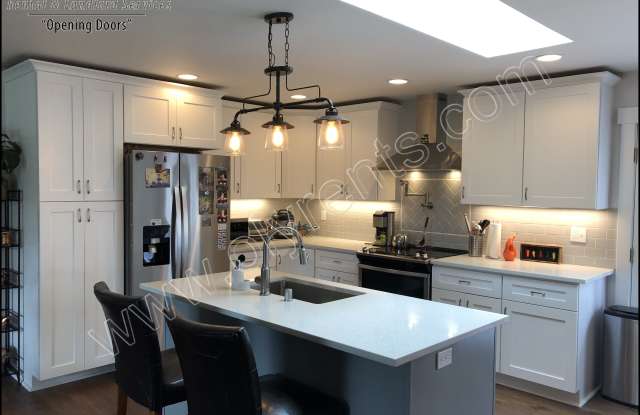 2502 Lexington St - 2502 Lexington Street, Steilacoom, WA 98388