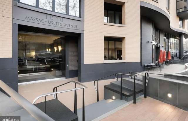 1010 MASSACHUSETTS Avenue NW Gallery 1