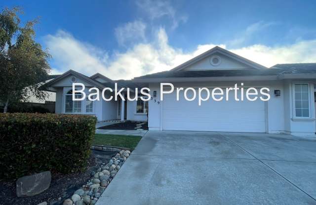 Stunning Three Bedroom in North Salinas (SHOWN BY APPOINTMENT ONLY) - 339 Hampton Street, Salinas, CA 93906 Stunning Three Bedroom in North Salinas (SHOWN BY APPOINTMENT ONLY) - 339 Hampton Street, Salinas, CA 93906