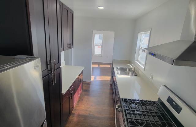 7611 Seville Ave photos photos