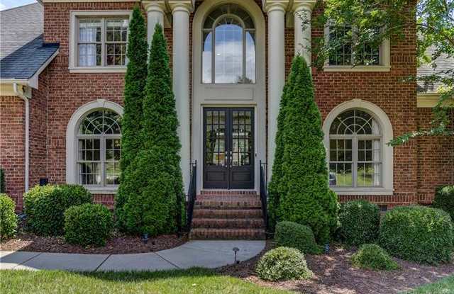 1369 Shinnecock Lane Gallery 2