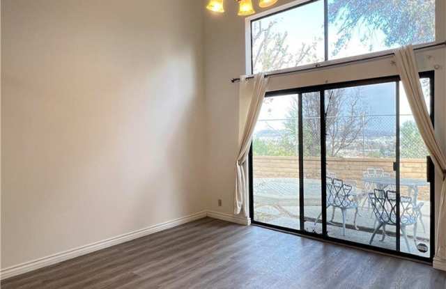 17171 Royal View Road Gallery 2