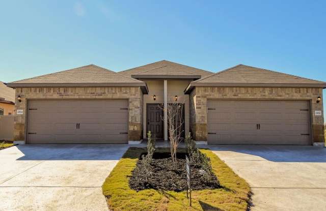 Spacious & Stylish Duplex in New Braunfels! photos photos