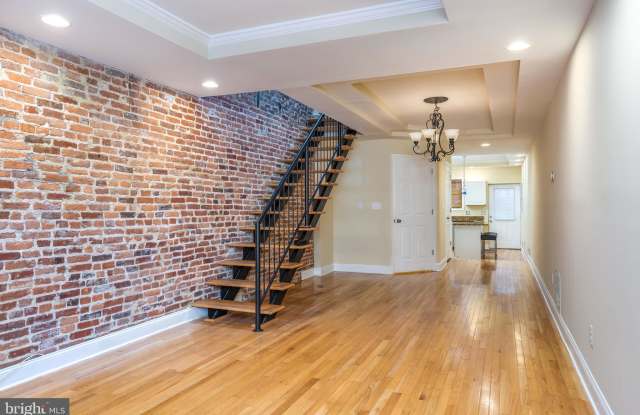 1029 S BOULDIN STREET Gallery 4