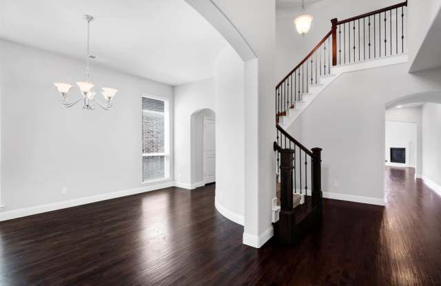 4329 Whitewing Road Gallery 3