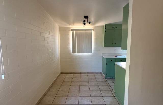 2642 North Santa Rita Avenue - 1 Gallery 4