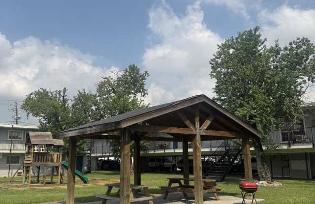 Oak Acres Gallery 3