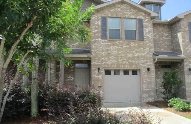 8881 White Ibis Way - 8881 White Ibis Way, Navarre, FL 32566
