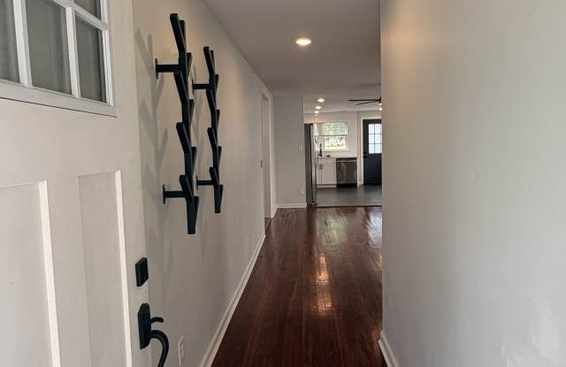 505 East 35th Street Gallery 2