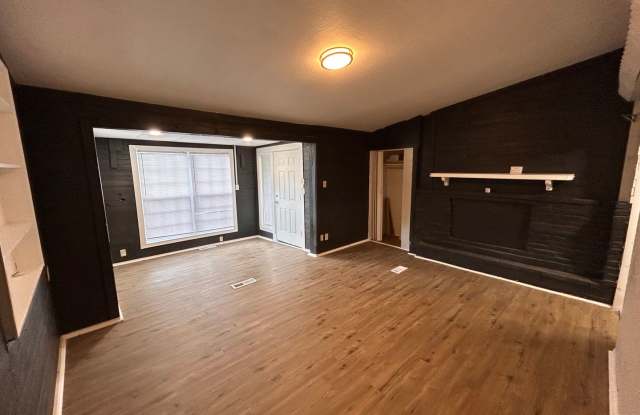 Easy and Breezy on Lakeview photos photos