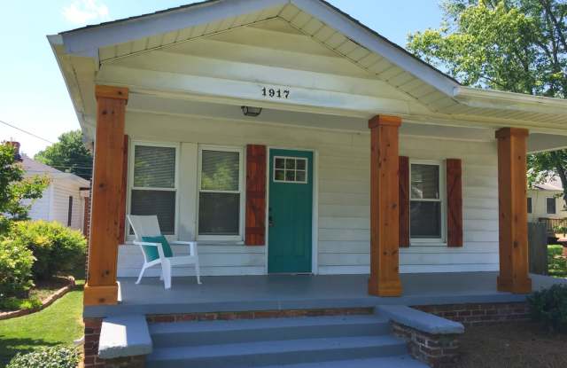 Charming 3 Bedroom near Golden Gate & State Street Social District Gallery 1