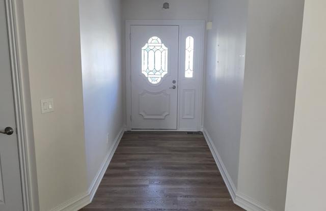 2664 Woodford Drive Gallery 3