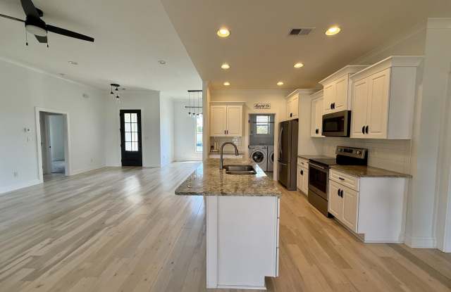 253 Saddlebrook Drive Gallery 3
