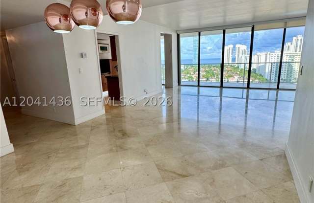 19500 Turnberry Way Gallery 1