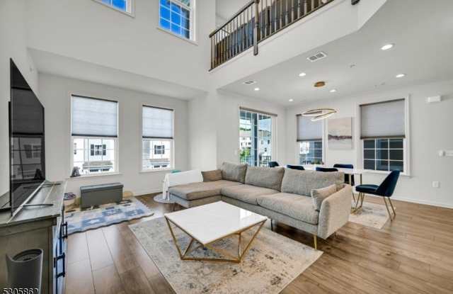 81 Sequoia Dr Gallery 2