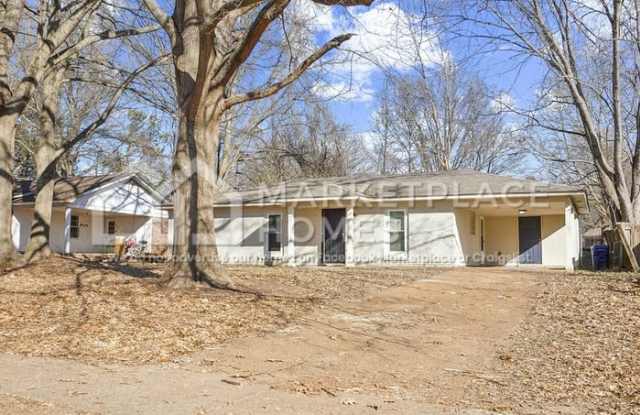 5800 Laurie Dr Gallery 2
