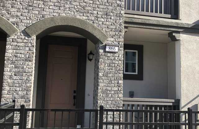 866 Garden St Gallery 1