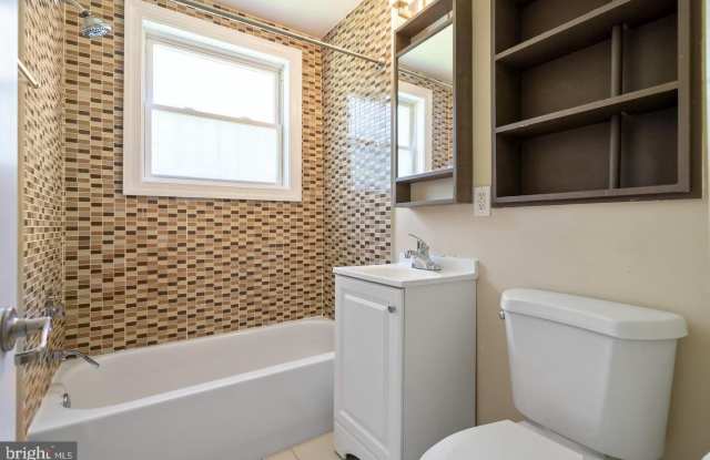 2835 GAINESVILLE STREET SE photos photos