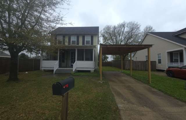 Two-story, 2 bedroom, 1 1/2 bath home photos photos Two-story, 2 bedroom, 1 1/2 bath home photos photos