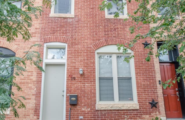19 N EAST AVENUE - 19 North East Avenue, Baltimore, MD 21224