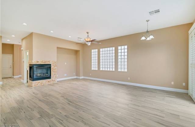 9180 Worsley Park Place Gallery 4