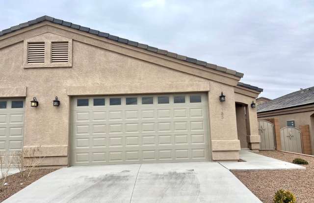 Beautiful 3 Bedroom Townhome Near Kingman Hospital! photos photos