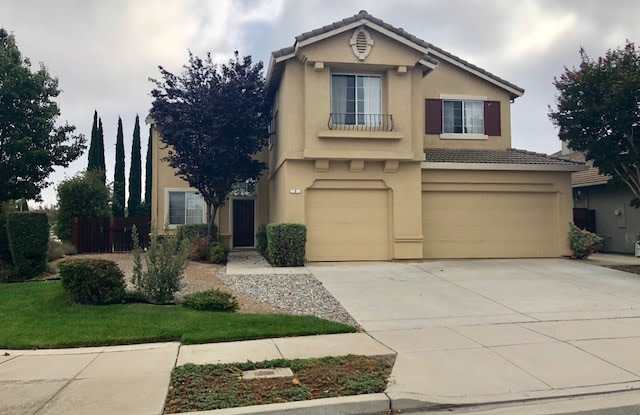 Clean 4 Bedroom, 2.5 Bath Home with 3 Car Garage photos photos