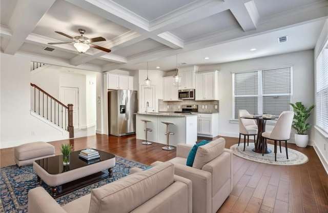 2240 Mulsanne Drive photos photos
