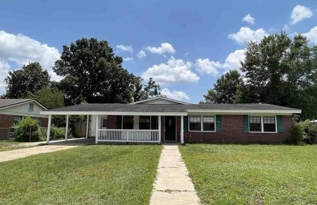 6521 College Dr photos photos