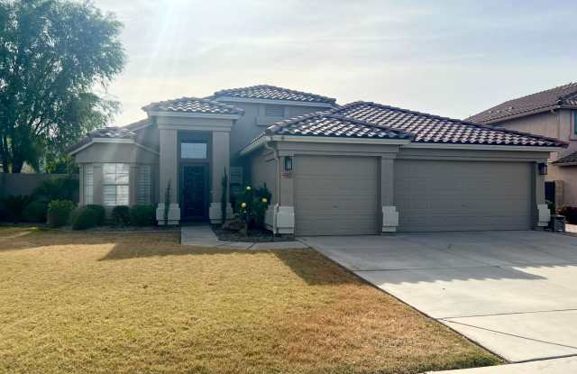 4 Bedroom 2 Bathroom Kristin Manor Home photos photos