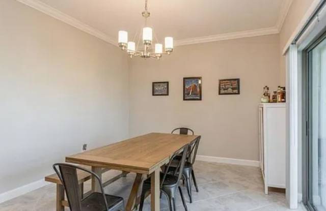 1591 Roseville Street - 1 Gallery 4