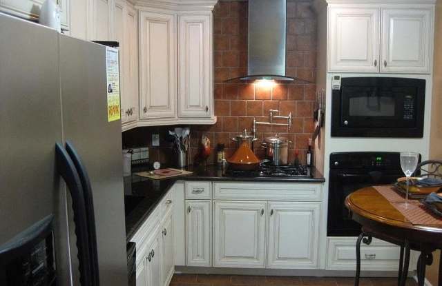 40 Walnut Street - 40 Walnut Street, Jersey City, NJ 07305