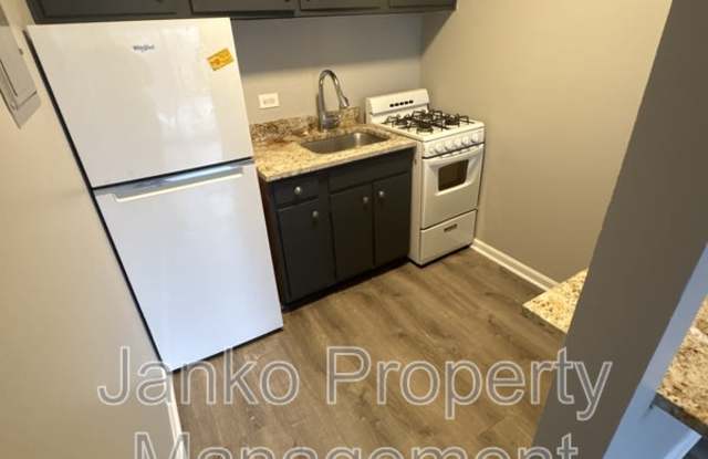 3353 Commercial Ave - 3353 Commercial Avenue, South Chicago Heights, IL 60411