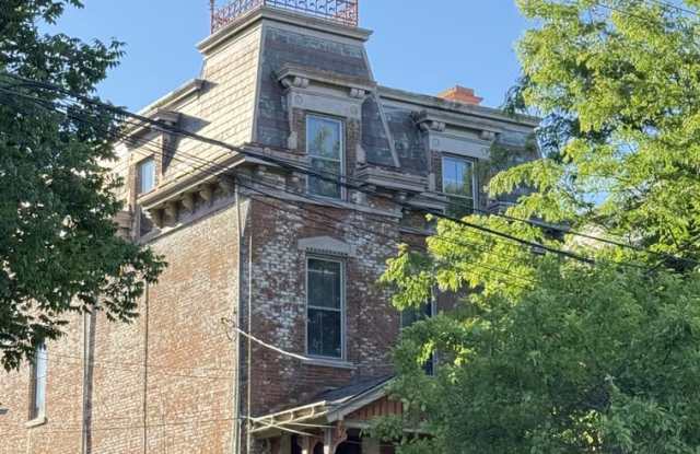 2410 Ashland Avenue - 2nd Gallery 1
