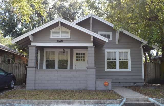 2536 PHYLLIS Street Gallery 2