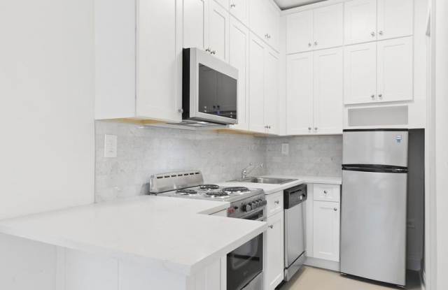 54 West 89th Street Gallery 3