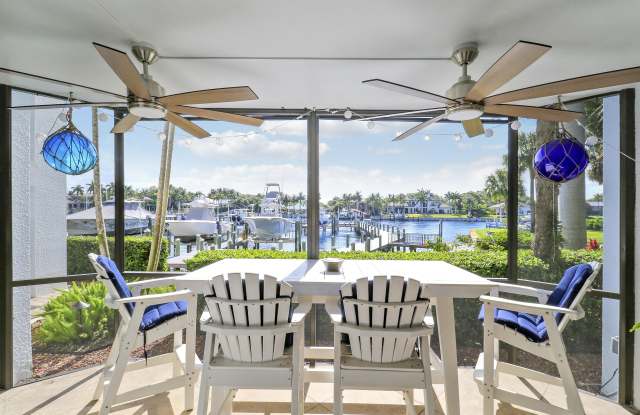 515 Bay Colony Drive N photos photos